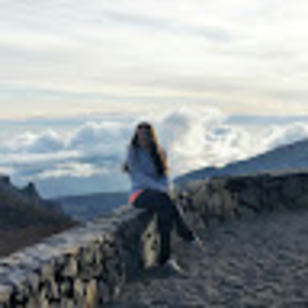 Meet your Posher, Jennifer